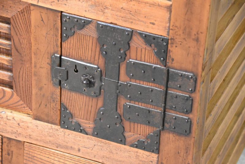 Choba Dansu Traditional Japanese Merchant Chest from Gifu Width:905mm - Image 5