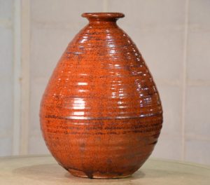 Japanese Red Iron Glaze Vase Width:240mm