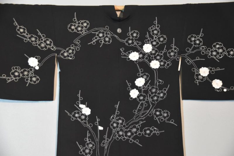 Cherry Blossoms on Silk Haori - Image 8