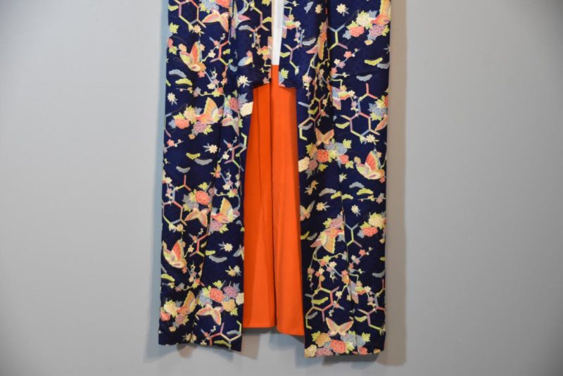 Vintag Kimono for a young girl. - Image 10