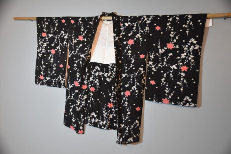 Black Vintage Silk Jacquard Haori Jacket with Cherry Blossom Design - Image 4