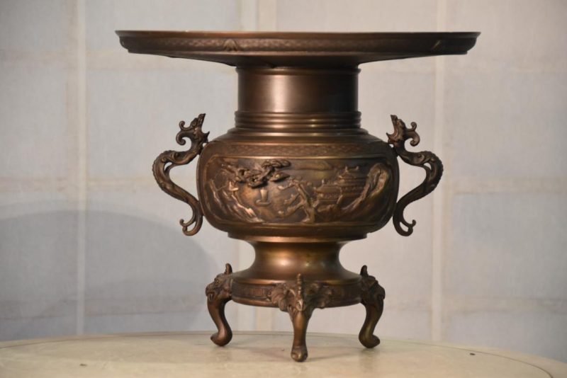 Japanese Cast Bronze Usubata Vase Width:330mm - Image 11