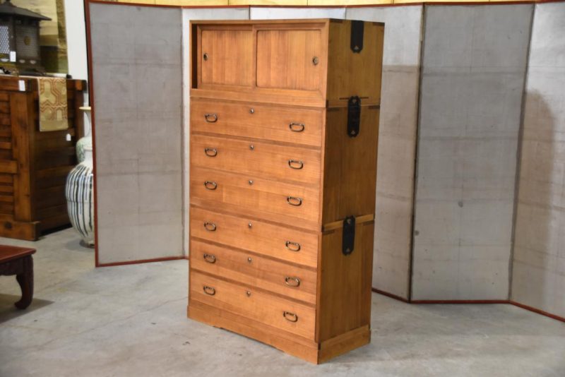 Vintage Wedding Chest (3 Sections) Width:940mm - Image 11