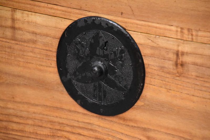 Antique Meiji Period Clothing Chest (2 Sections) Width:1030mm. - Image 10