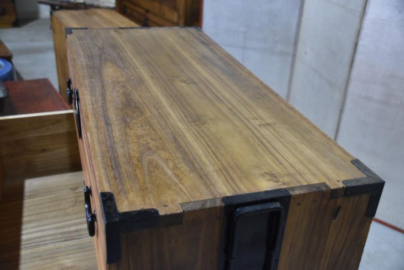 Antique 4 Drawer Clothing Chest (2 Sections) Width:960mm - Image 8