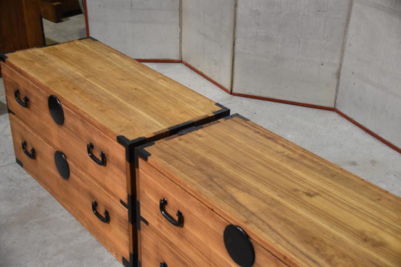 Antique 4 Drawer Clothing Chest (2 Sections) Width:960mm - Image 3