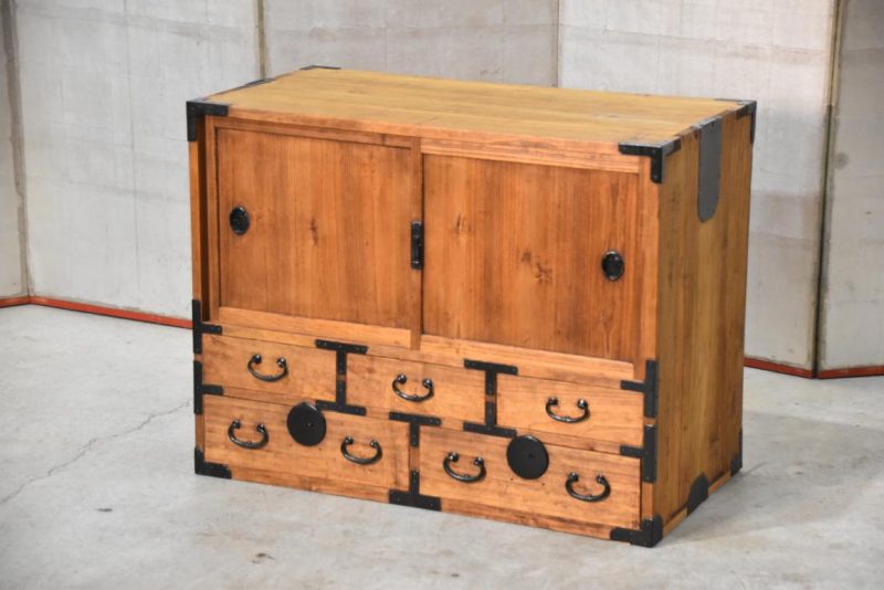 Antique Small Chest Width:850mm