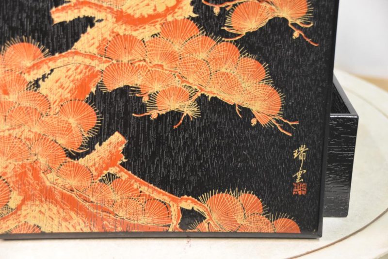 Lacquered Suzuri Bako Writing Box Width: 330mm - Image 10