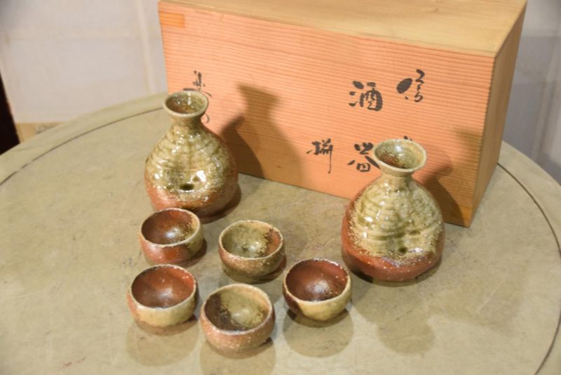 Japanese Pottery Sake Set - Image 6