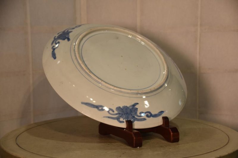 Japanese Imari Porcelain Plate - Image 4