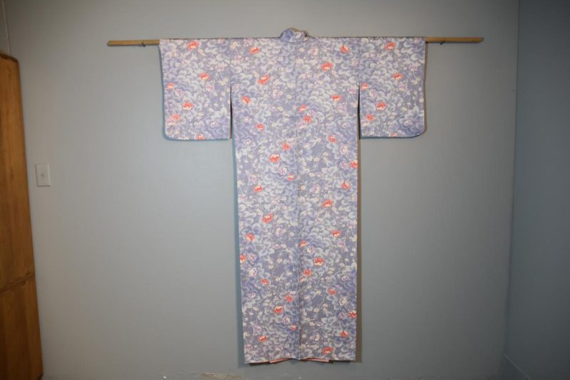 Pretty Mauve Silk Kimono