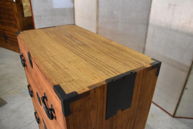 Antique 4 Drawer Clothing Chest (2 Sections) Width850mm - Image 9