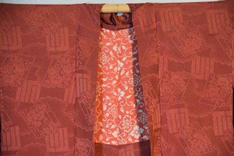 Silk Haori, a traditional Kimono Jacket - Image 5