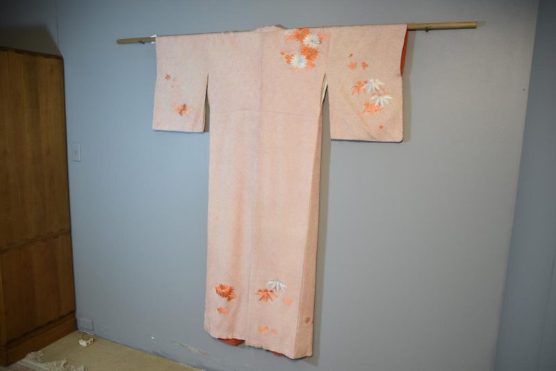 Vintage Silk Shibori Kimono with Embroidery - Image 4