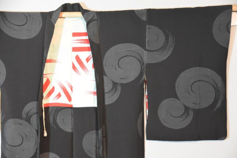 Silk Haori Jacket....... S - Image 5