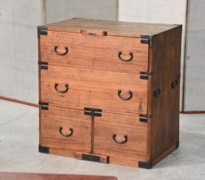 Antique 4 Drawer Chest Width:750mm