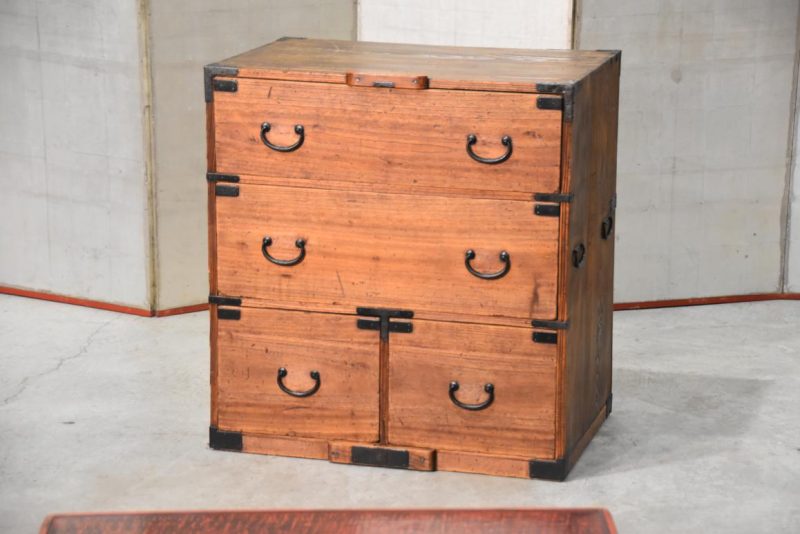 Antique 4 Drawer Chest Width:750mm - Image 2
