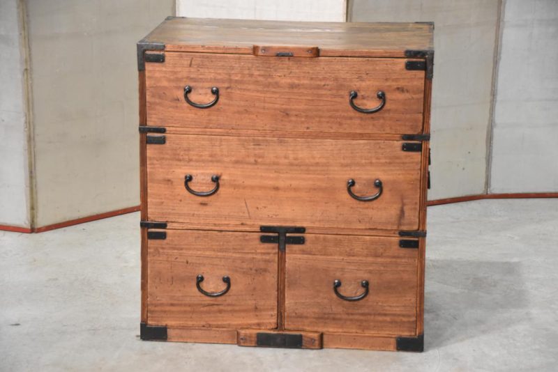 Antique 4 Drawer Chest Width:750mm - Image 9