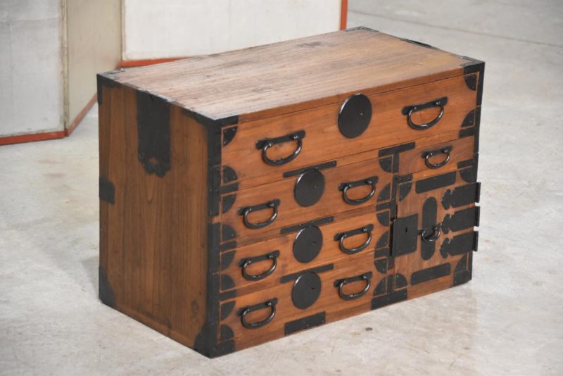 Antique Ko Dansu Accessories Chest Width:630mm - Image 2