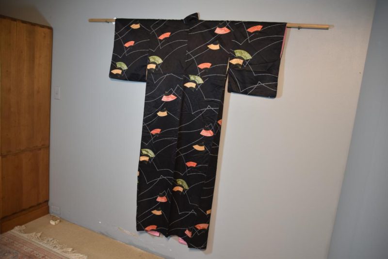 Silk Jacquard Kimono with fan designs - Image 6
