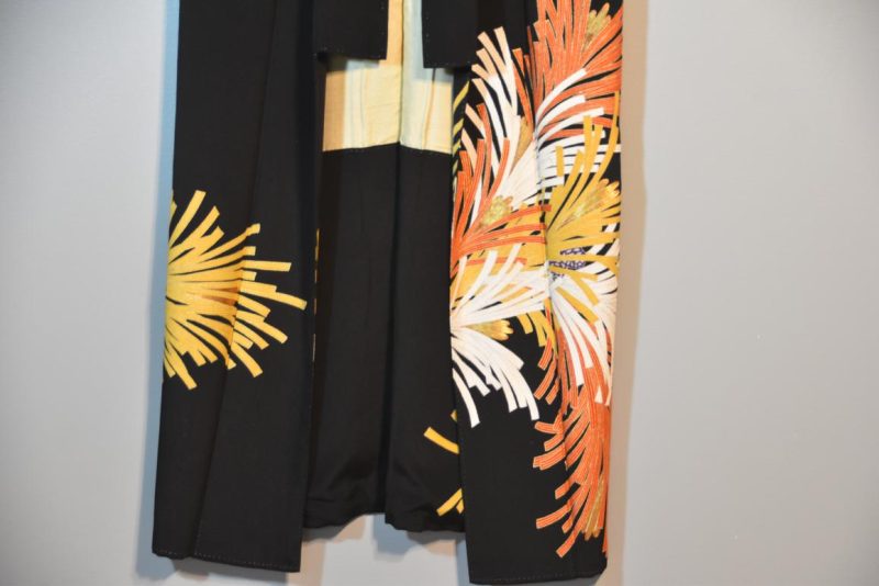 Tomesode Formal Kimono with Matsu Design - Image 4