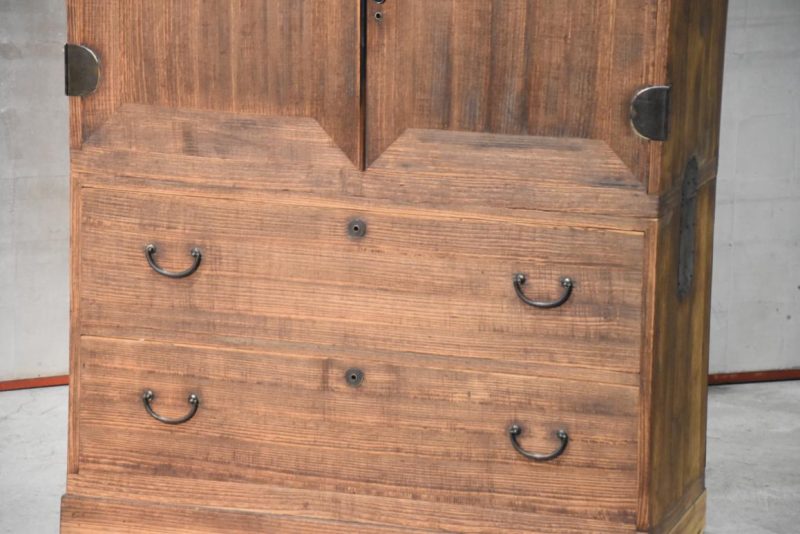 Vintage Wedding Chest (3 Sections) Width:940mm - Image 13