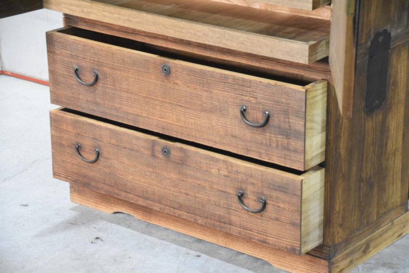 Vintage Wedding Chest (3 Sections) Width:940mm - Image 7