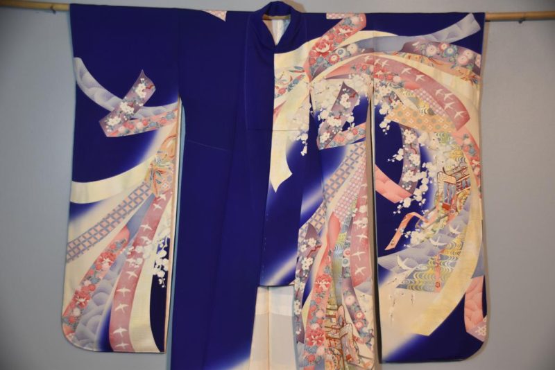 Japanese Furisode Long Sleeve Kimono - Image 7