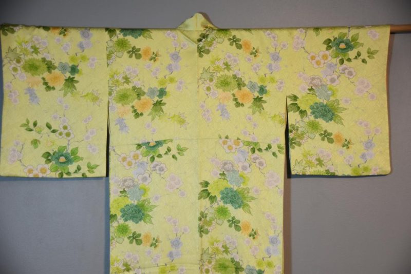 Vintage Japanese Silk Kimono - Image 2