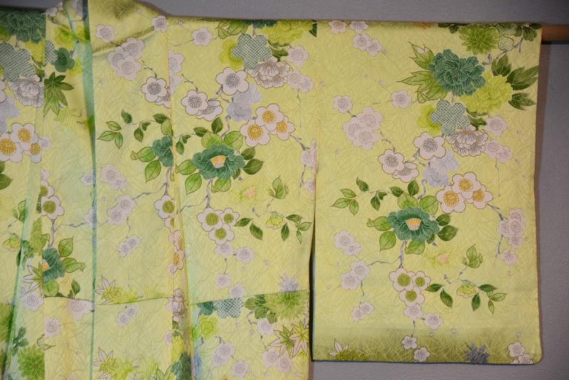 Vintage Japanese Silk Kimono - Image 6