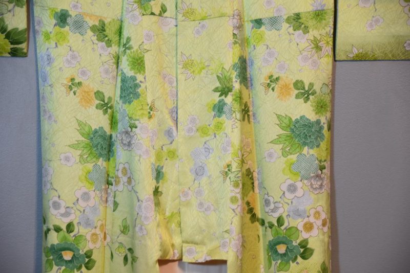 Vintage Japanese Silk Kimono - Image 5