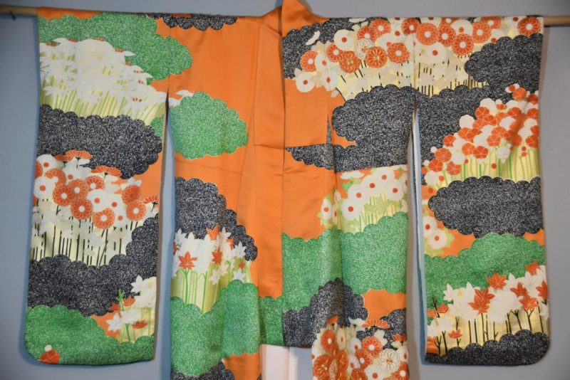 Silk Furisode Kimono - Image 6