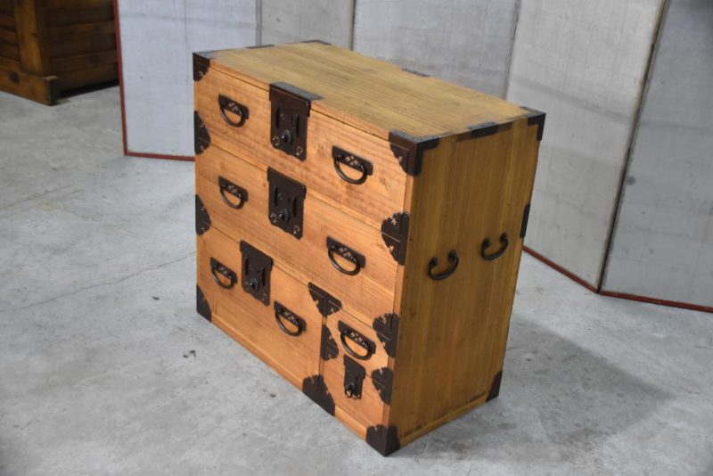 Thick Paulownia Antique Clothing Chest Width:880mm - Image 9