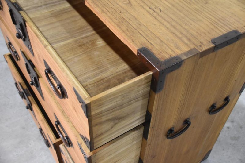 Thick Paulownia Antique Clothing Chest Width:880mm - Image 6