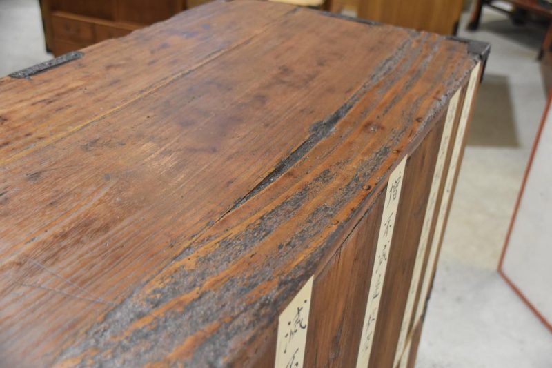 Kannon Biraki Tansu Edo Period Chest Width:970mm - Image 12