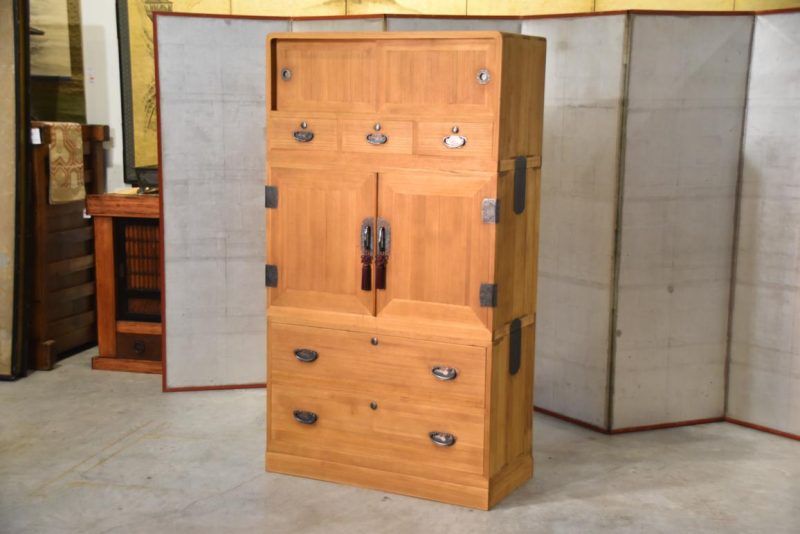 Vintage Wedding Chest (3 Sections) Width:910mm