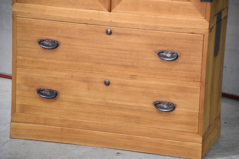 Vintage Wedding Chest (3 Sections) Width:910mm - Image 8