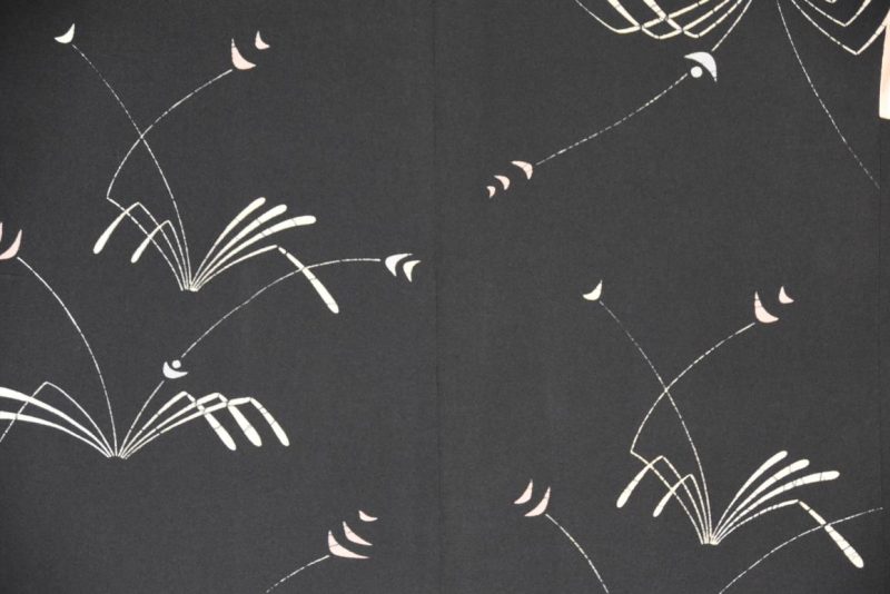 Black Hoari w White Abstract Design - Image 2
