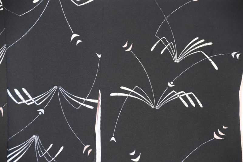 Black Hoari w White Abstract Design - Image 3