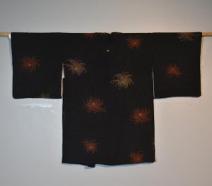 Soft Silk Haori with Lacquer Thread Chrysanthemums
