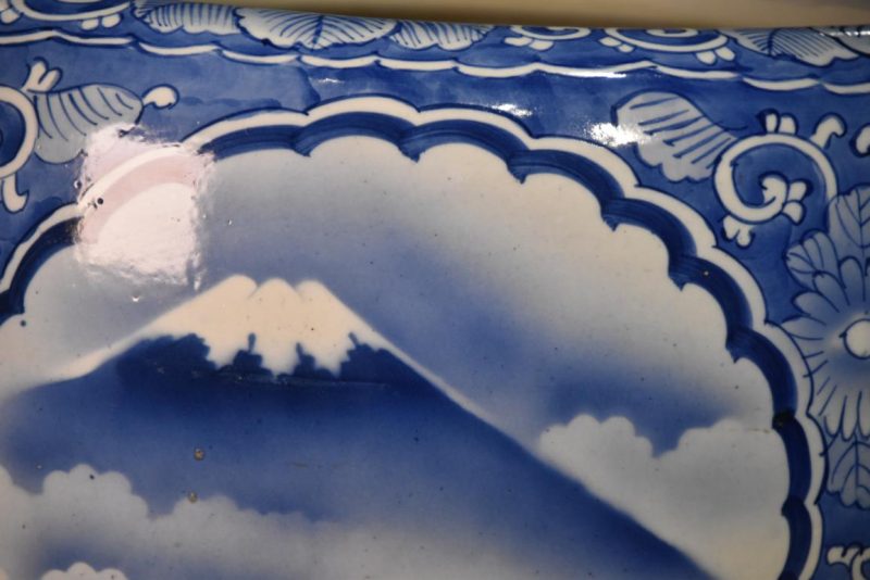 Japanese Blue and White Mt Fuji Hibachi Urn Width:460mm - Image 8
