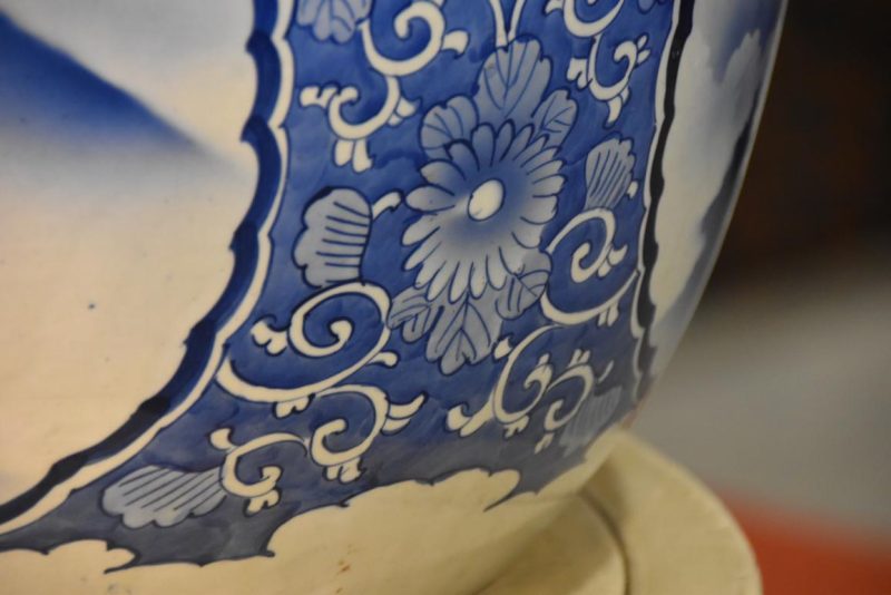 Japanese Blue and White Mt Fuji Hibachi Urn Width:460mm - Image 6