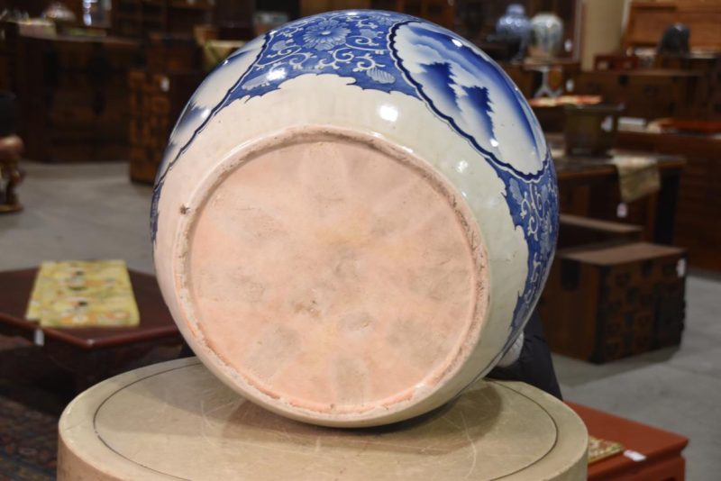 Japanese Blue and White Mt Fuji Hibachi Urn Width:460mm - Image 2