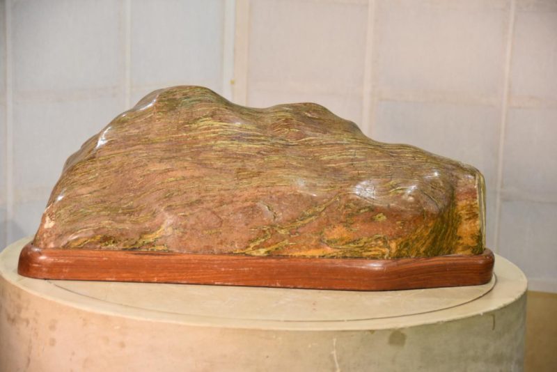 Japanese Suiseki Appreciation Rock Width:530mm - Image 2