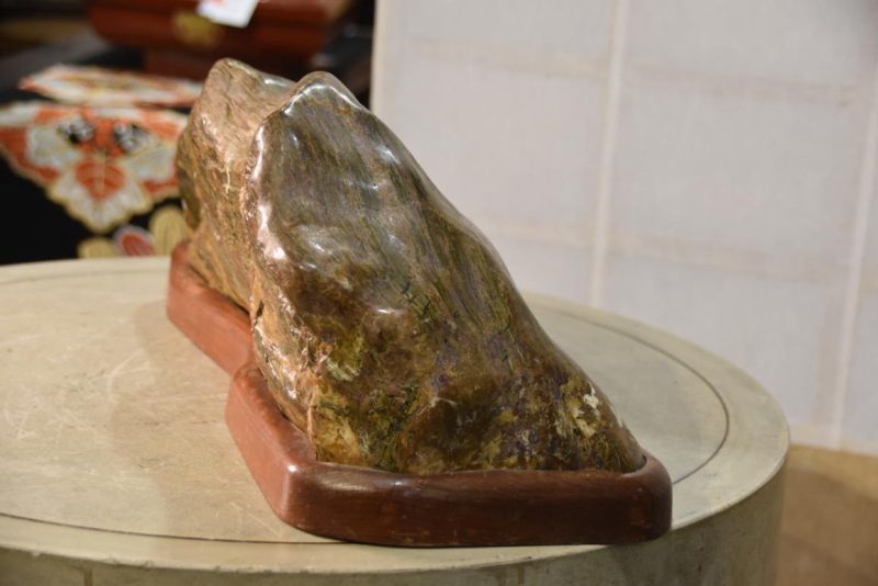Japanese Suiseki Appreciation Rock Width:530mm - Image 4