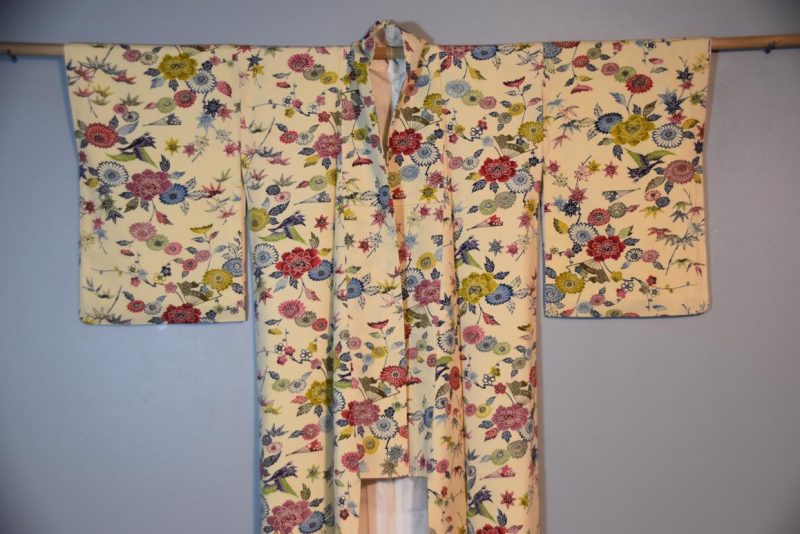 Silk Vintage Kimono - Image 4