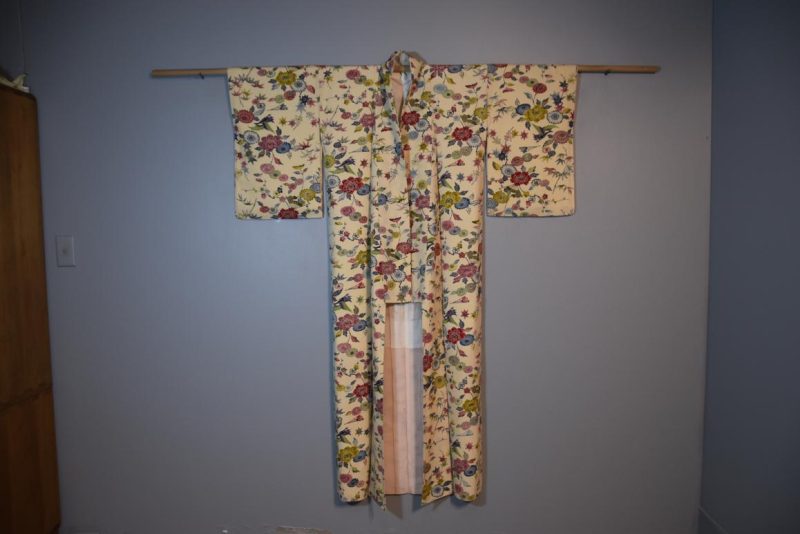 Silk Vintage Kimono - Image 3