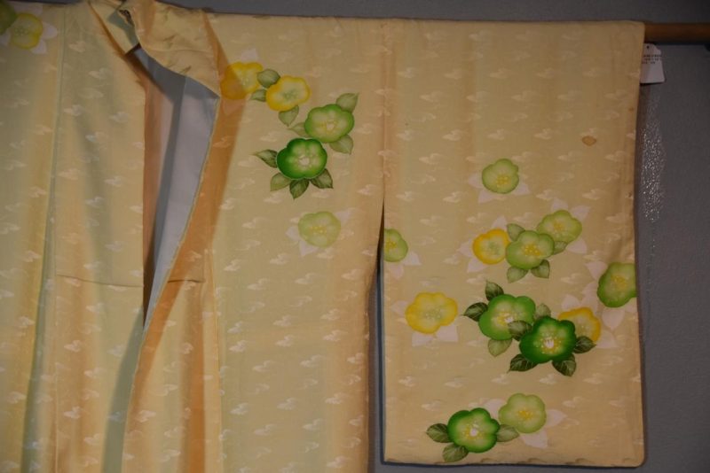 Green Flowers on Silk Kimono - Image 4