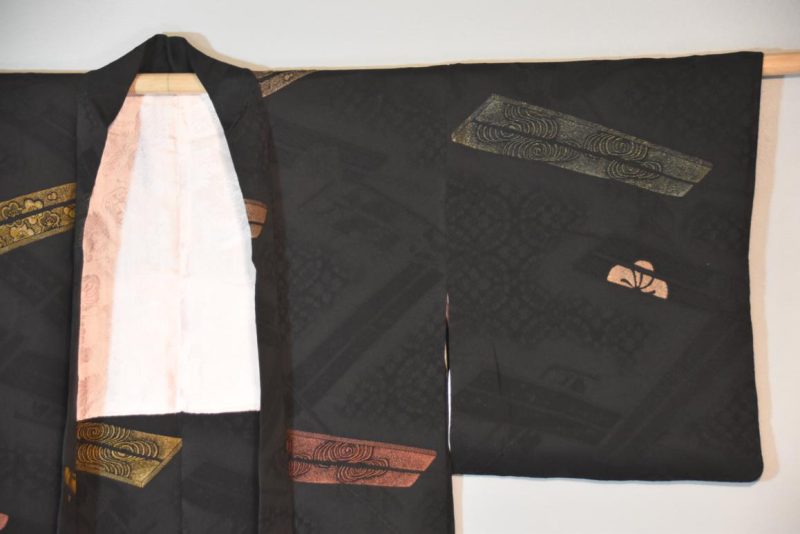 Vintage Silk Haori Jacket with Lacquered Threads - Image 6