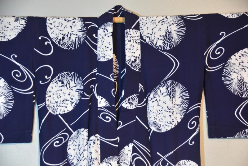 Blue and White Cotton Yukata - Image 3